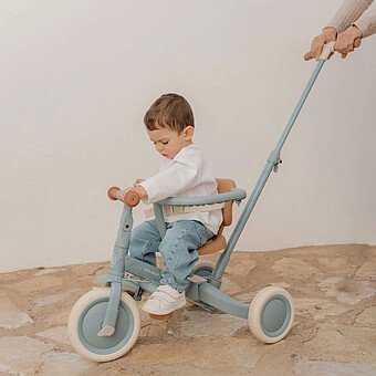 Tricycles évolutifs : le choix idéal pour votre enfant